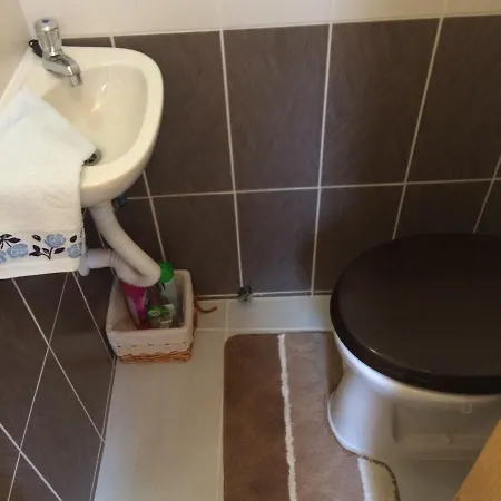 Liliom Vendeghaz Visegrád